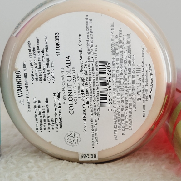 ⭕️SOLD⭕Bath & Body Works Sleigh Rides Snuggles Country Apple Mist Coconut Candle - Picture 3 of 8